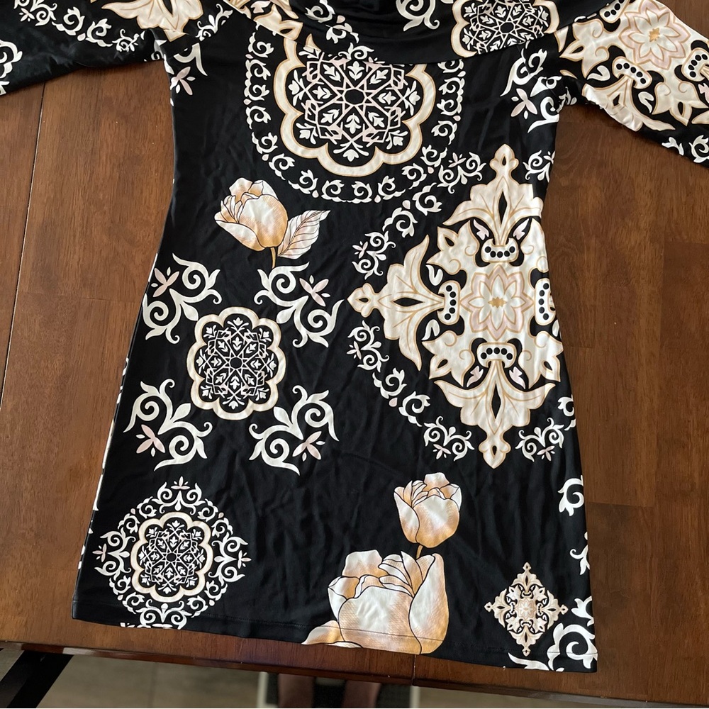 White House Black Market dress. Size L.